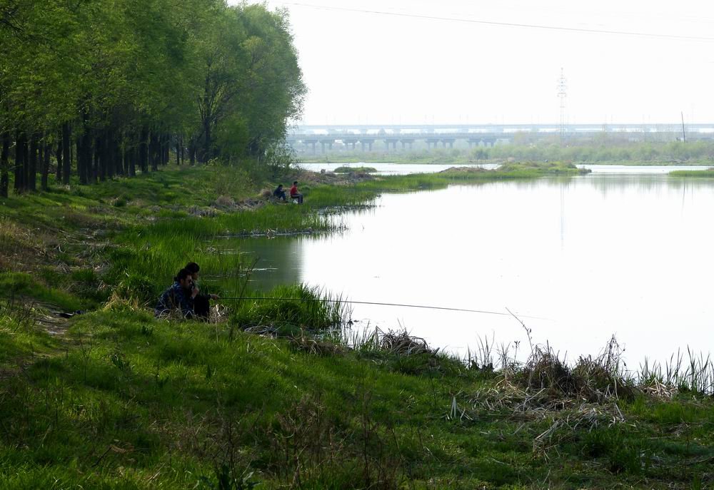 歇马山庄温泉位于庄河市大营镇四家村银石滩国家森林公园内,是大连地区的优质温泉之一